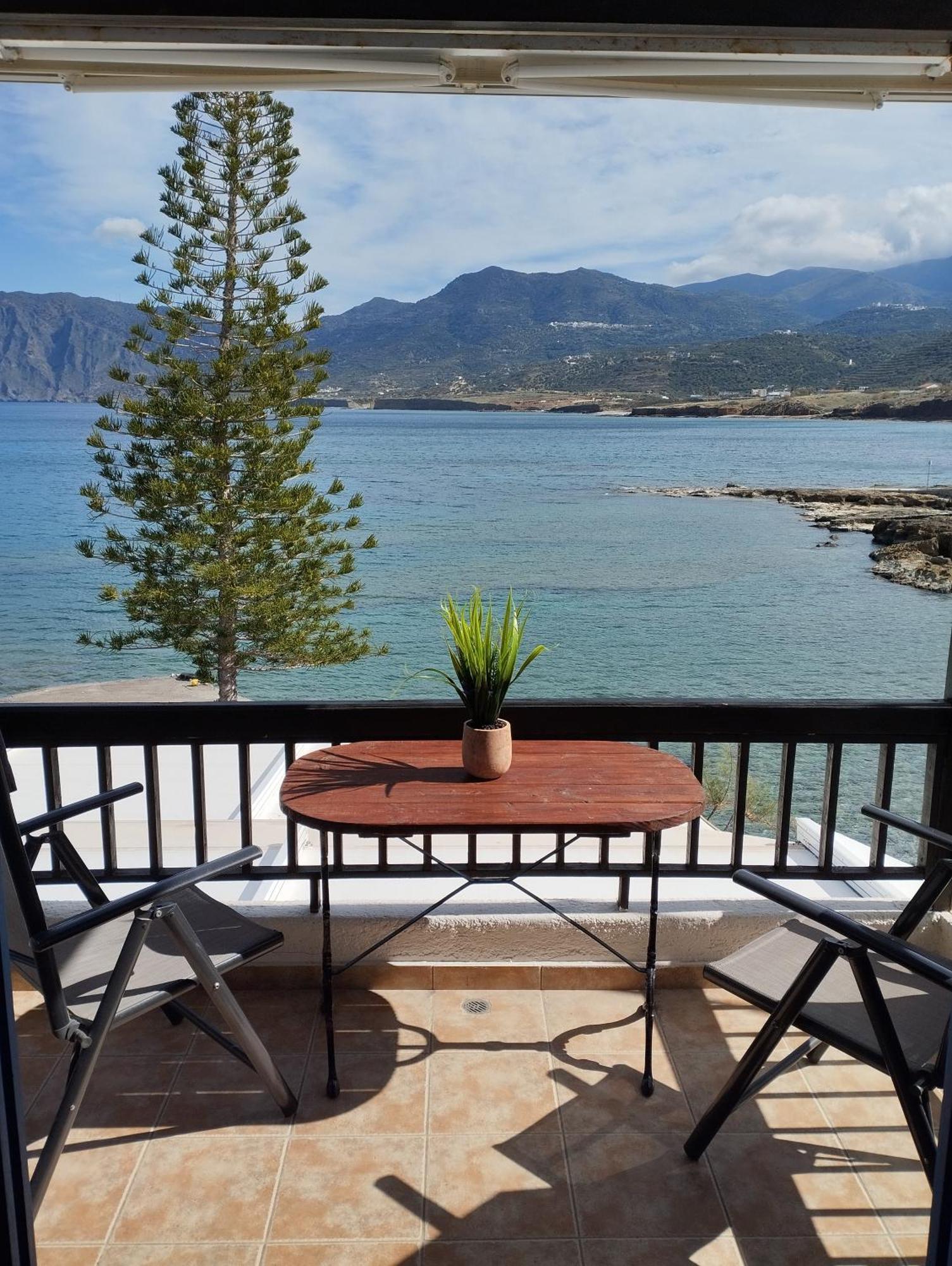 On The Sea 2 Villa Мохлос Екстериор снимка